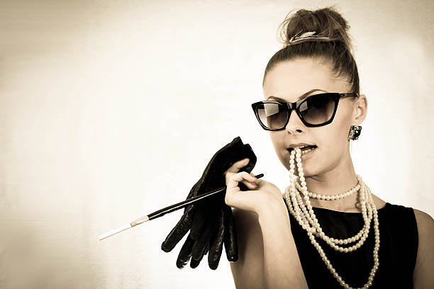 istock Elegant girl 479965585
