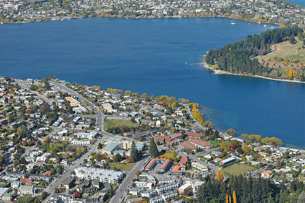 istock Lake Wakatipu, Queenstown 480029668