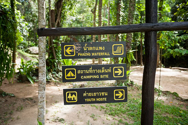 istock Place signs hanging on signpost 480090425