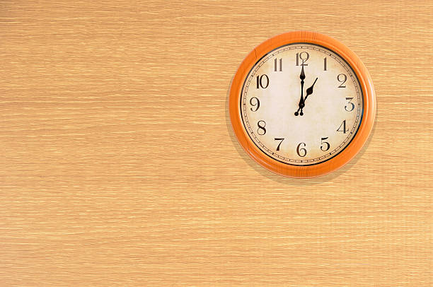 istock Clock showing 1 o'clock on a wooden wall 480108072