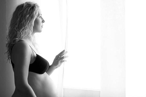 istock Young pregnant woman 480112999