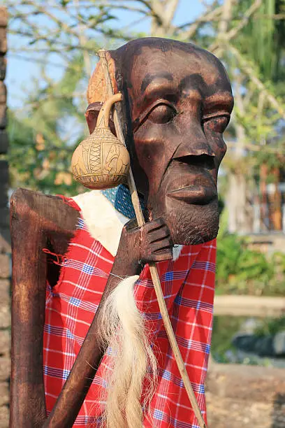 Photo of Male African wood carvings