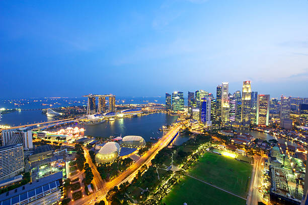 vista aérea do horizonte de cingapura - singapore skyline - fotografias e filmes do acervo