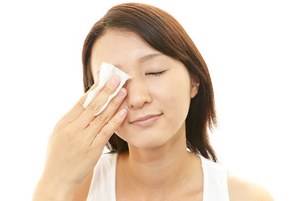 istock The woman who is doing skin care. 480147131