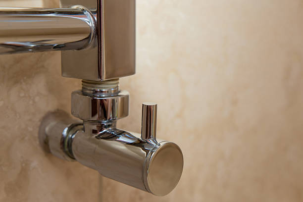 istock Chrome Towel Radiator Valve 480188641