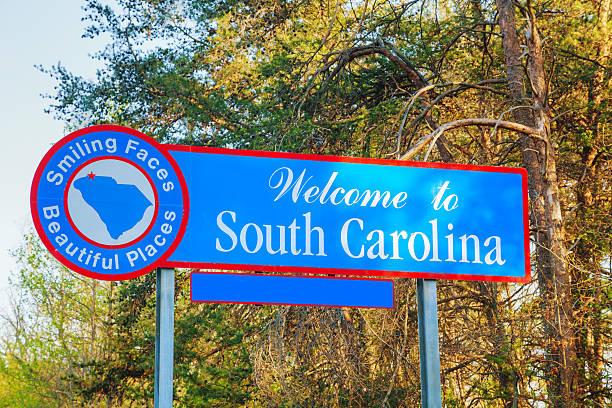 istock Welcome to South Carolina sign 480222366