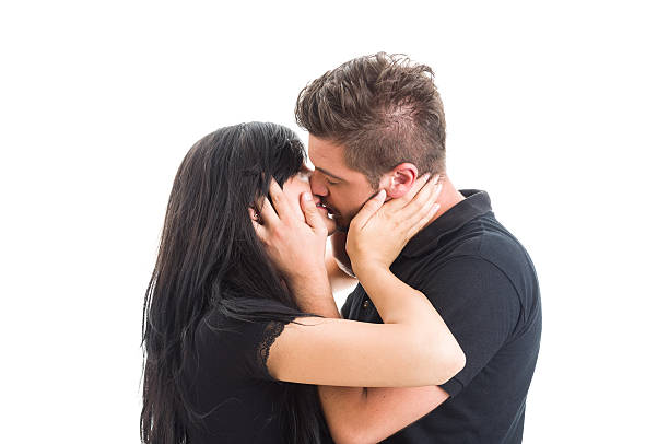 istock Beautiful couple kissing 480223598