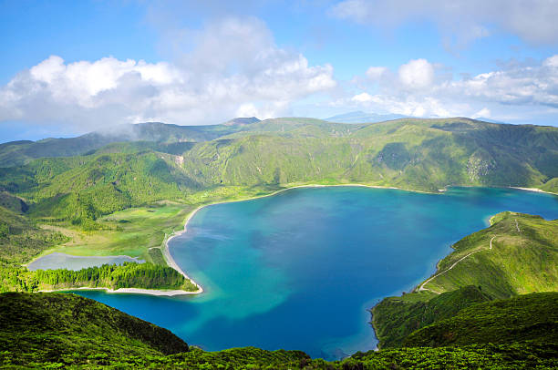 istock lake of fog 480243927