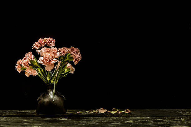 istock Flowers in a vase 480280044