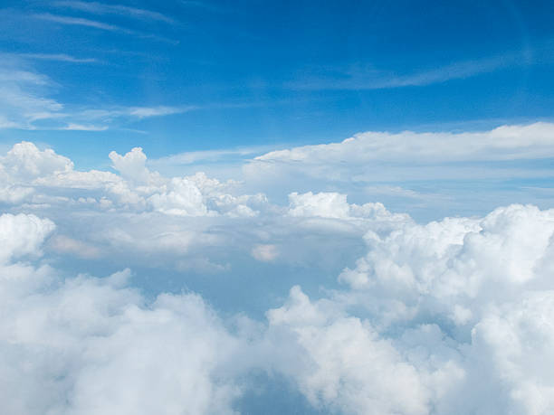 kuvapankkikuvat ja rojaltivapaat kuvat aiheesta stratocumulus pilvimaisema - stratocumulus