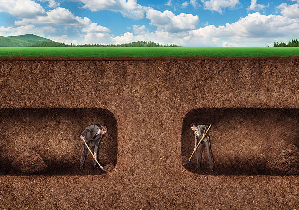 istock Business people dig a tunnel underground 480314336