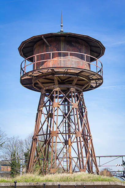 Arrugginito acqua tower - foto stock