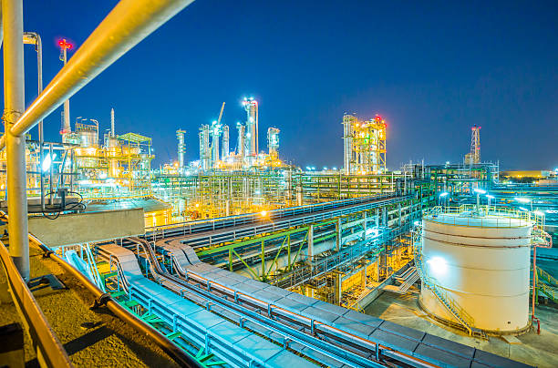 istock Beautiful twilight of refinery plant 480326558