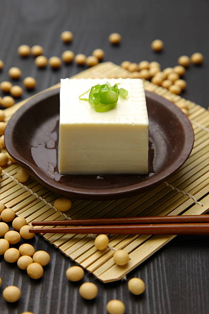 日本の食べ物豆腐 - 豆腐 ストックフォトと画像