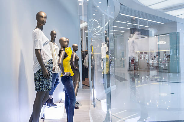 istock Mannequins in fashion shopfront 480357678