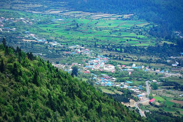 istock Panoramic view of the Nyingchi county 02 480361192
