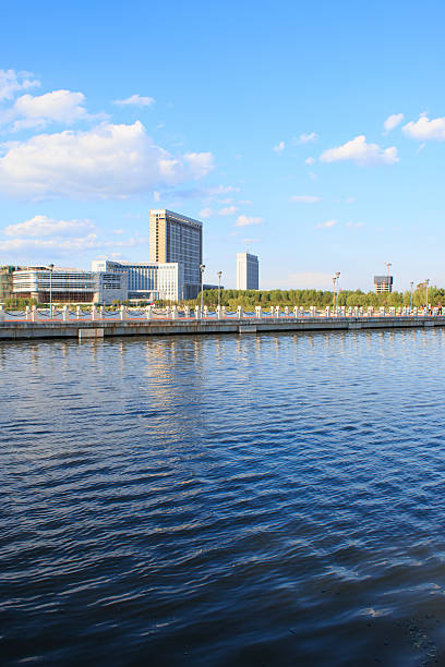 istock Chinese cities and lake 480362606