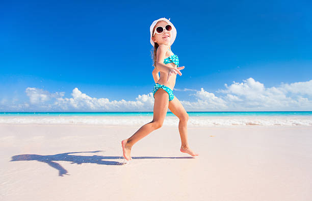 istock Little girl on vacation 480362643