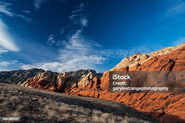 Foto de Red Rock Canyon Las Vegas Nevada e mais fotos de stock de Amarelo - Amarelo, Arenito, Atividade Recreativa