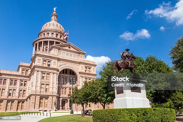 Texas State Capitol Building In Austin Stock Photo - Download Image Now - 2015, Architectural Column, Architectural Dome