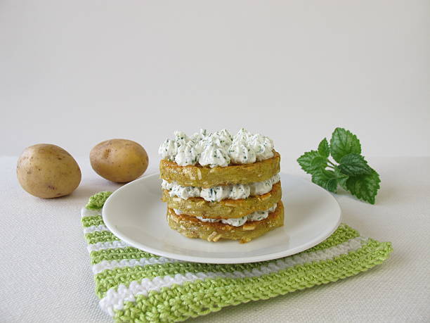 100+ Reibekuchen Stock Photos, Pictures &amp; Royalty-Free Images - iStock