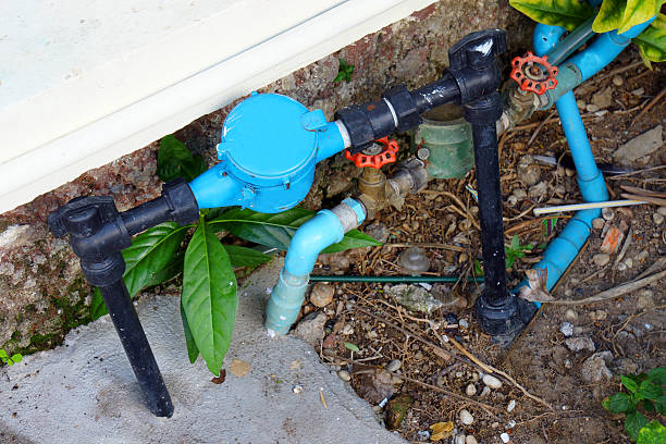 늙음 및 불결 탭 용수 파이프 및 징수기 지상 - valve water water pipe pipe 뉴스 사진 이미지
