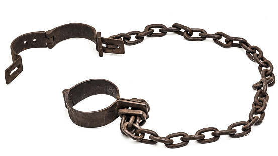 Old cadenas o Argolla utiliza para los prisioneros o esclavos photo