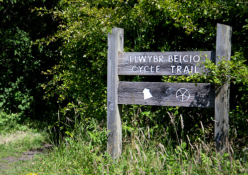 Welsh Sign, Cycle Path, Cycle Trail, Millennium Coastal Path, Llanelli, South Wales near Loughor Estuary, Burry Port and Pwll.