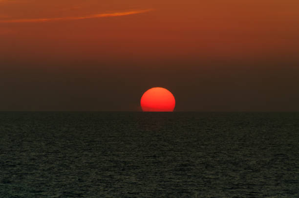 istock Beautiful sunset above the sea 480473306