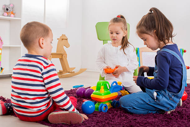 istock Kids playing in the room 480491330
