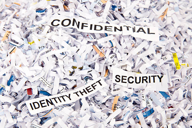 postrzępiony papieru - confidential identity stealing privacy zdjęcia i obrazy z banku zdjęć