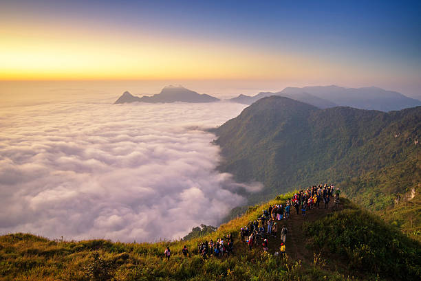 istock Sunrise scene with the peak of mountain and cloudscape 480530928
