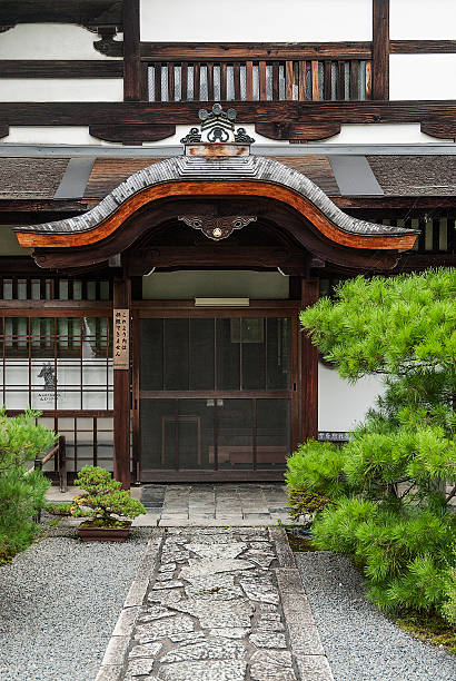 istock traditional japanese architecture in gion kyoto 480570486