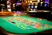 roulette-tisch-im-kasino.jpg?b=1&s=170x170&k=20&c=Iqv7PZ7tTIKNcyP72jpzP4JIFehlf9gtsr7Lx18U3yo=