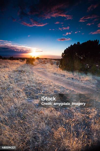 Paisagem Espetacular Pôr Do Sol - Fotografias de stock e mais imagens de Albuquerque - Novo México - Albuquerque - Novo México, Montanhas Sandia, Amarelo