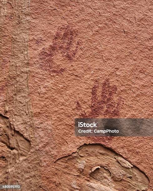 Pictograph Mani - Fotografie stock e altre immagini di Pittura rupestre - Pittura rupestre, Anasazi, Composizione verticale