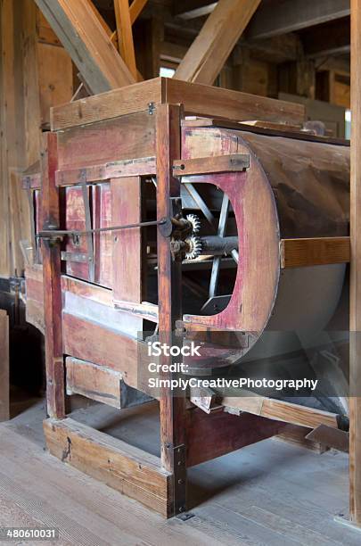 Quinta Antigo Máquinas - Fotografias de stock e mais imagens de Agricultura - Agricultura, Antigo, Antiguidade