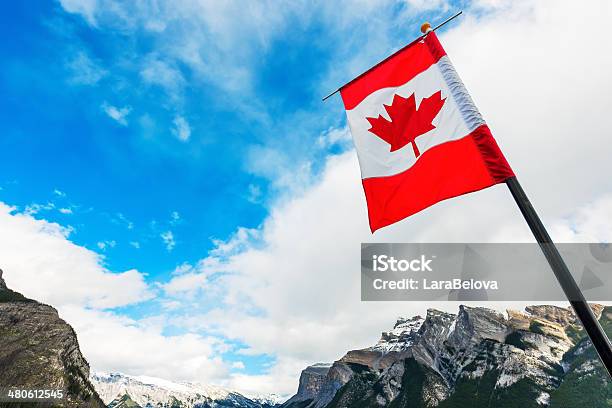 Канадский Флаг — стоковые фотографии и другие картинки Альберта - Альберта, Без людей, Горизонтальный