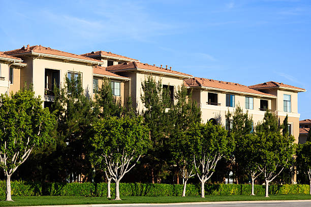istock California Apartment Building 480640991
