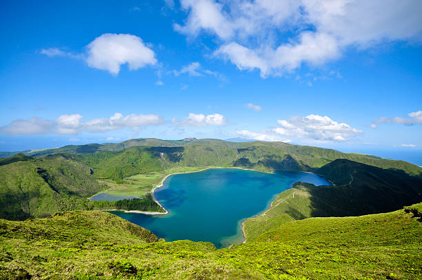 istock lake of fog 480659089