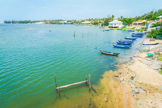 istock OLoan lake and boats 480709322