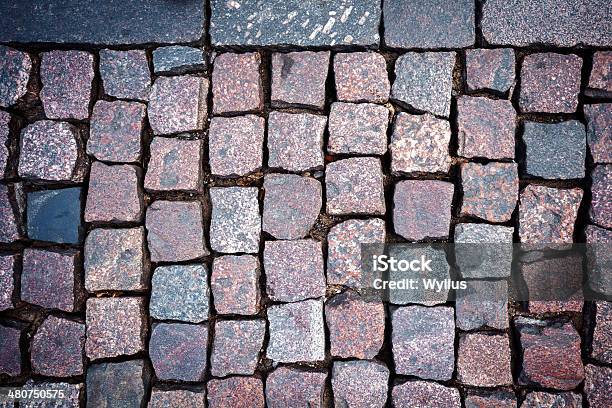 Foto de Pavimentação De Granito Vermelho e mais fotos de stock de Antigo - Antigo, Bloco, Calçada