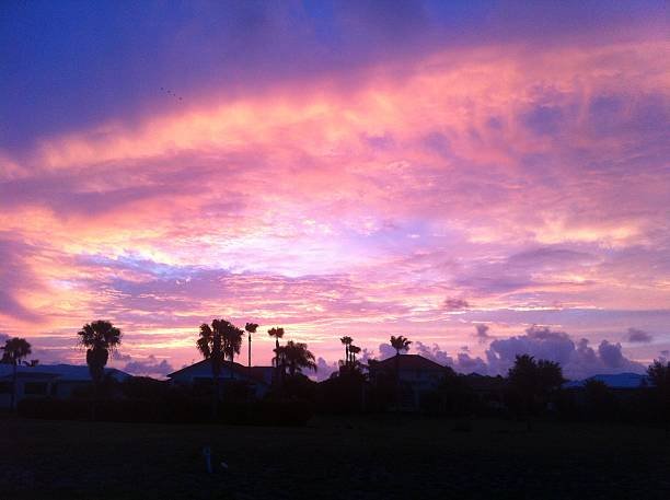 istock Sunset Over Silhouette Neighborhood 480779402