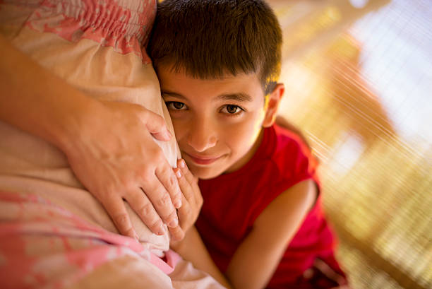 istock Pregnant mother and son 480783988