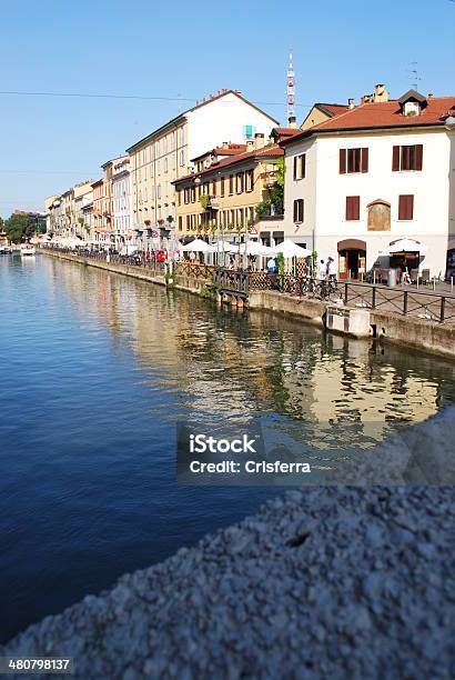 Naviglio A Milano Italia - Fotografie stock e altre immagini di Acqua - Acqua, Ambientazione esterna, Architettura
