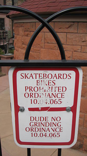 istock Dude no grinding skateboard sign 480801356
