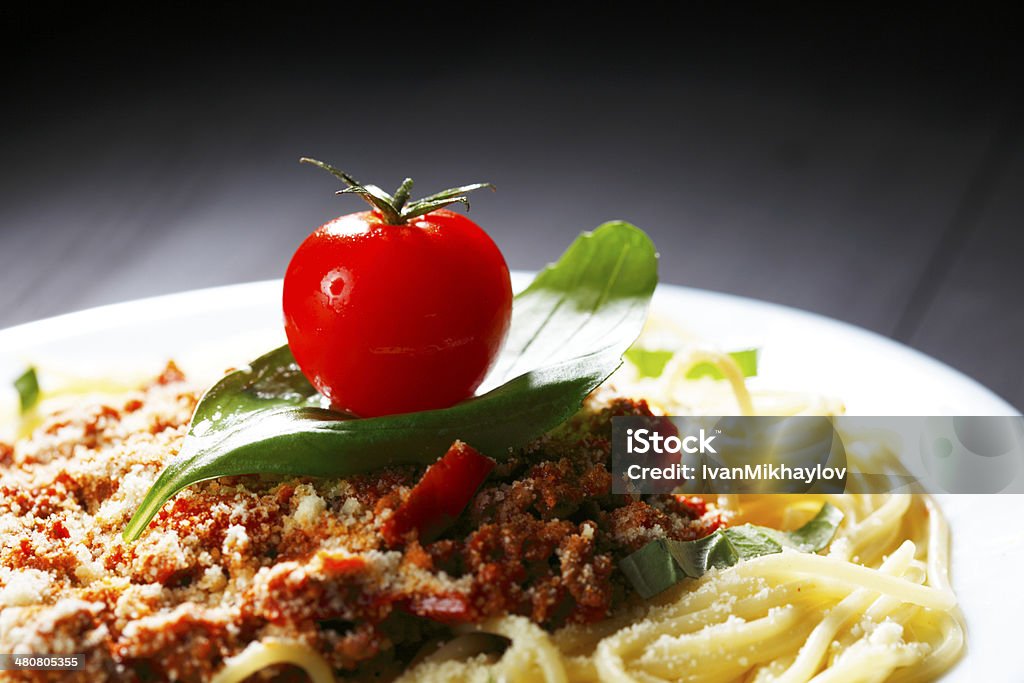 Spaghetti alla bolognese - Foto stock royalty-free di Alimentazione sana