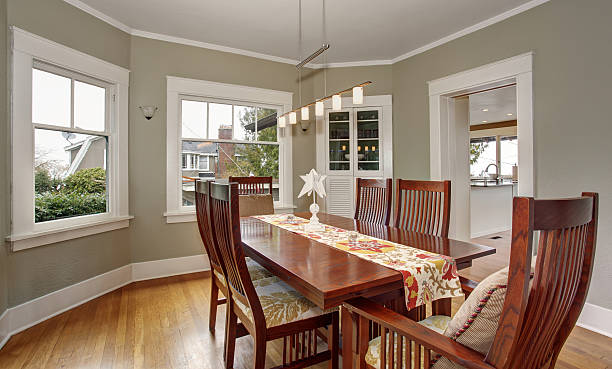 istock Traditional dinning room with hardwood floor, and hanging light 480843448