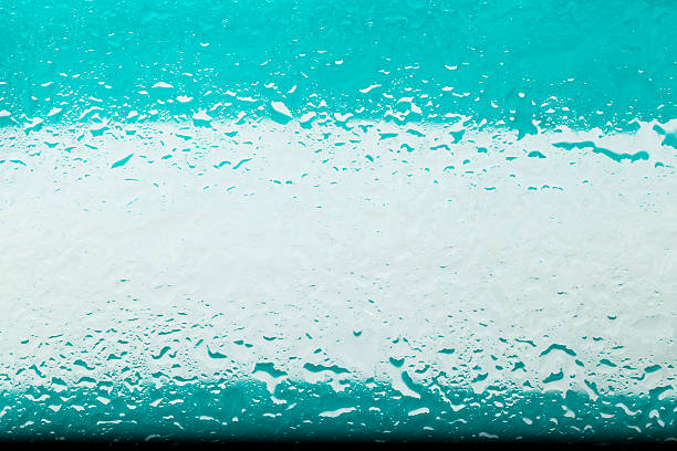 istock Oil and water droplets 480858026