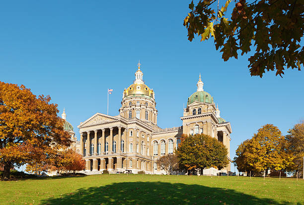 istock Iowa State Capitol Building in Des Moines 480870325